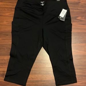 NWT athletic capris